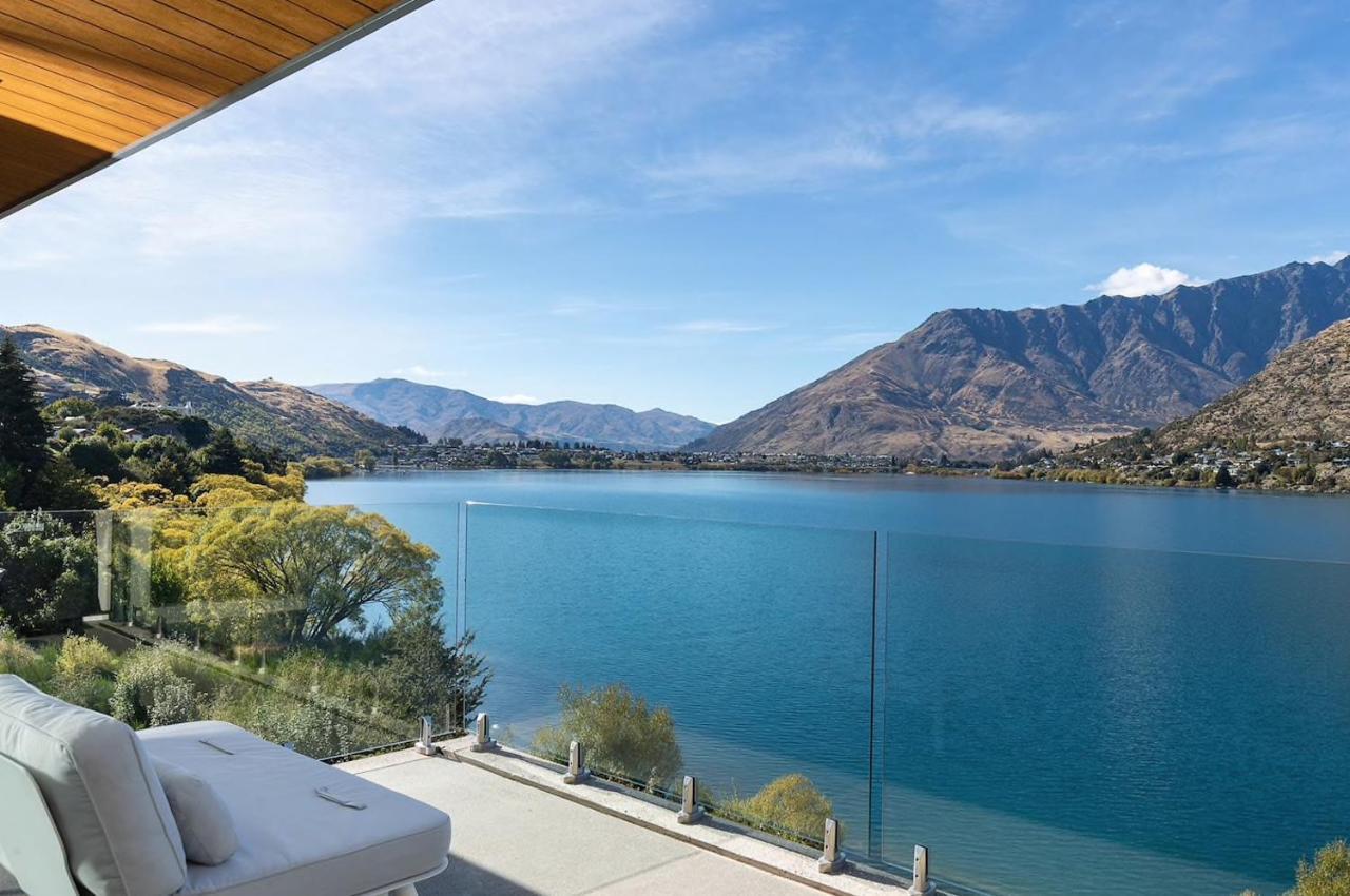 'Lakelife' Lake Front Apartment كوينستاون المظهر الخارجي الصورة